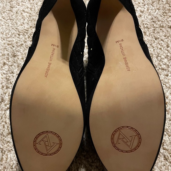 Adrienne Vittadini Black Suede Cuffed Studded Ankle Bootie stiletto 9-1/2 M EUC - Picture 9 of 16